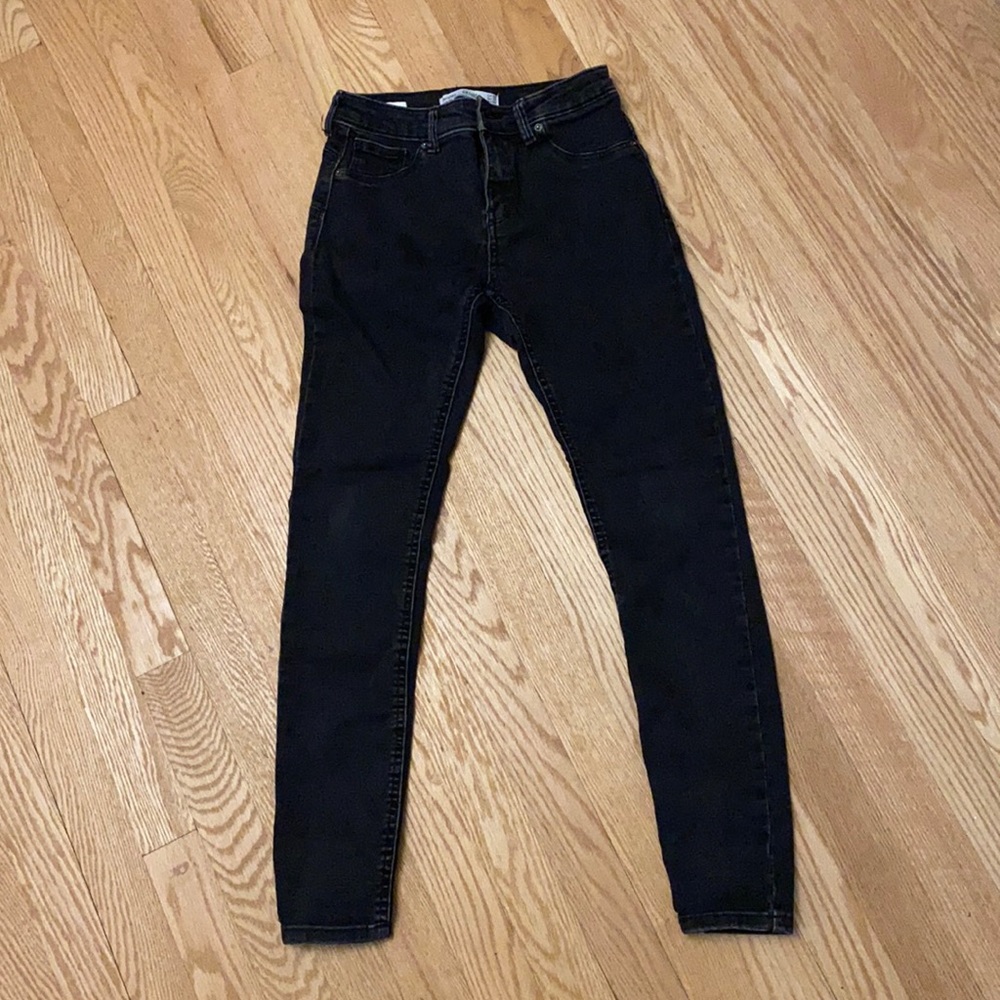 Bershka DENIM Push Up Black Jeans US size 4